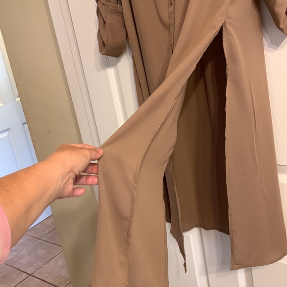 Semi-Sheer Maxi Tunic - Picture 11 of 12